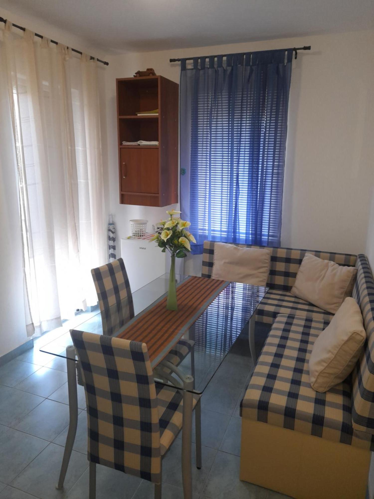 Nives B. Apartment Supetar Bagian luar foto